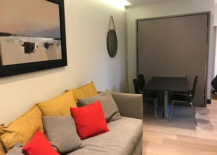Le Rocher Du Sillon & Le Petit Sillon